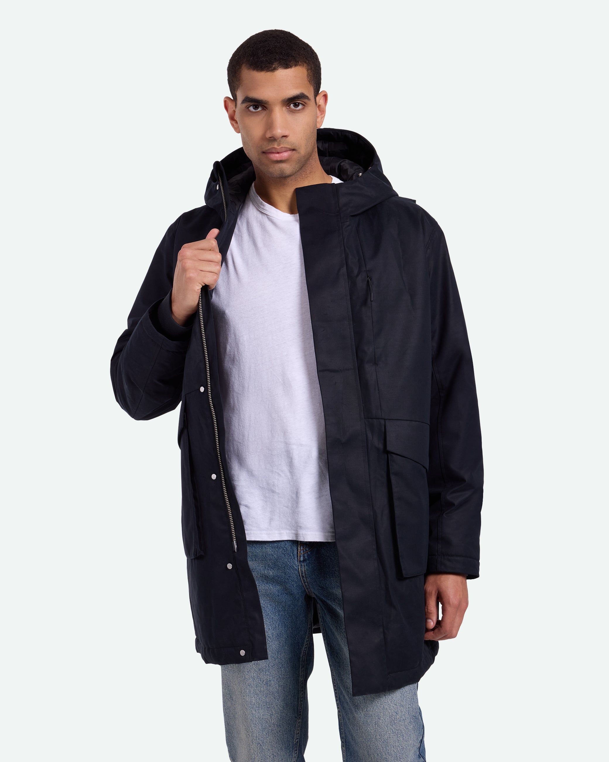 Eiwind Outerwear 3696 - Black