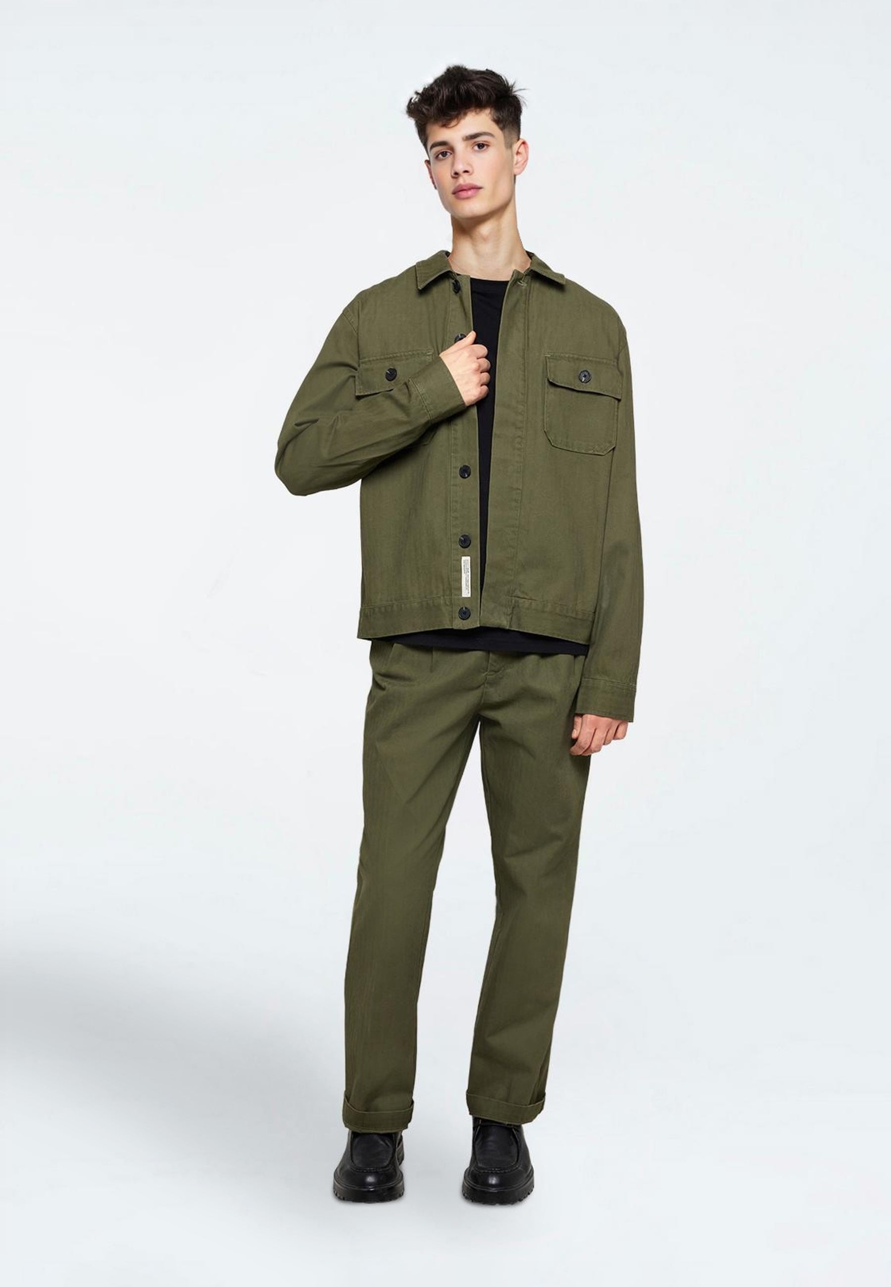 Mathew pants 4363 - Rosin